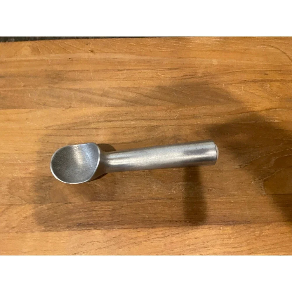 Pampered Chef Ice Cream Scoop Dipper